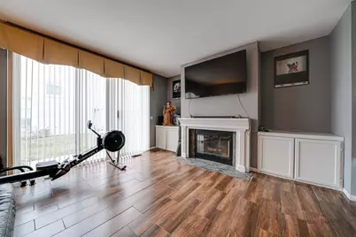 1357 S Candlestick Way, Waukegan, IL 60085 - Photo 13