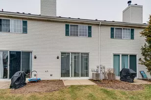 1357 S Candlestick Way, Waukegan, IL 60085 - Photo 23