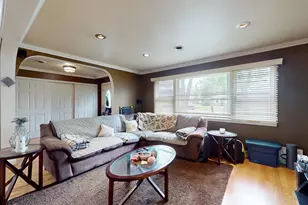 3336 N Betty Dr, Arlington Heights, IL 60004 - Photo 9