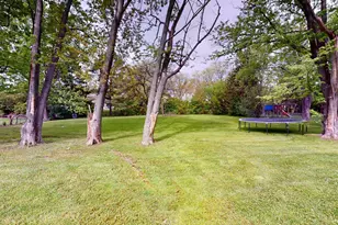 3336 N Betty Dr, Arlington Heights, IL 60004 - Photo 19
