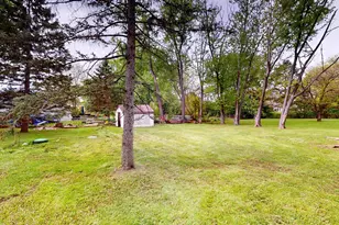 3336 N Betty Dr, Arlington Heights, IL 60004 - Photo 17