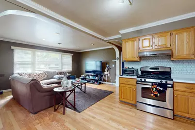 3336 N Betty Drive, Arlington Heights, IL 60004 - Photo 7