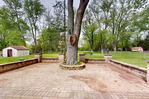 3336 N Betty Dr, Arlington Heights, IL 60004 - Photo 15