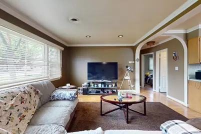 3336 N Betty Drive, Arlington Heights, IL 60004 - Photo 3