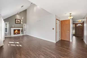 1133 Tewes Ln, Beach Park, IL 60099 - Photo 3