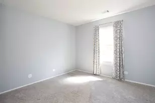 1143 Auburn Ln, Buffalo Grove, IL 60089 - Photo 19