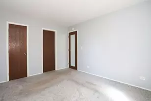 1143 Auburn Ln, Buffalo Grove, IL 60089 - Photo 15