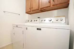 1143 Auburn Ln, Buffalo Grove, IL 60089 - Photo 13