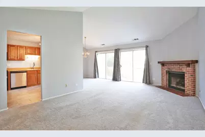 1143 Auburn Lane #1143, Buffalo Grove, IL 60089 - Photo 3