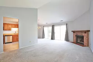 1143 Auburn Ln, Buffalo Grove, IL 60089 - Photo 3