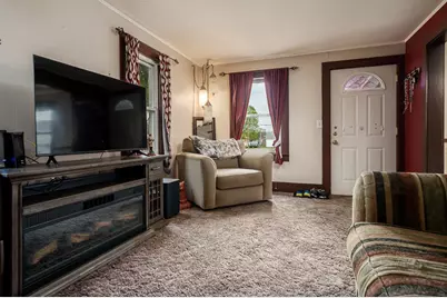 541 Roscoe Avenue, South Beloit, IL 61080 - Photo 5