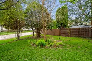 541 Roscoe Ave, South Beloit, IL 61080 - Photo 29