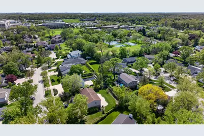 4019 Crestwood Drive, Northbrook, IL 60062 - Photo 31