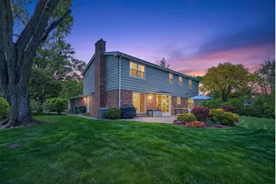 4019 Crestwood Drive, Northbrook, IL 60062 - Photo 27