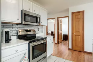 6307 Oak Crest Ln, Loves Park, IL 61111 - Photo 17