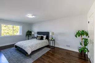 380 Ventura Club Dr, Roselle, IL 60172 - Photo 15