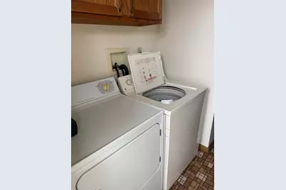 611 E 7th Street, Gibson City, IL 60936 - Photo 13