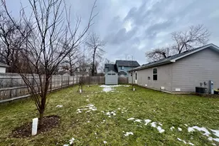 2610 S Elmkirk Park, McHenry, IL 60051 - Photo 11