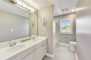 2439 Center Ave, Northbrook, IL 60062 - Photo 31