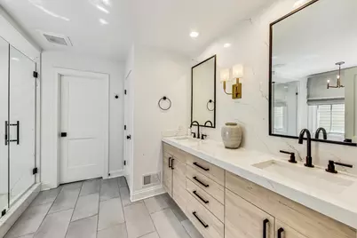 2439 Center Avenue, Northbrook, IL 60062 - Photo 23