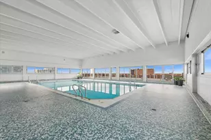 4170 N Marine Dr, Chicago, IL 60613 - Photo 27