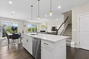 24 Woodland Trail, Lincolnshire, IL 60069 - Photo 11