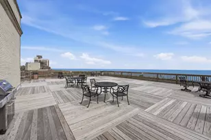 2000 N Lincoln Park W, Chicago, IL 60614 - Photo 21