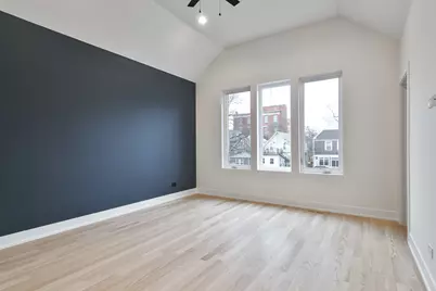 5357 N Melvina Avenue, Chicago, IL 60630 - Photo 13
