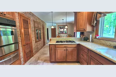 2856 E 3500S Road, Kankakee, IL 60901 - Photo 11