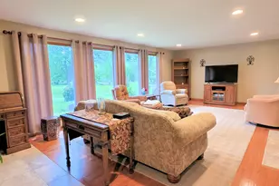 2856 E 3500 S Rd, Kankakee, IL 60901 - Photo 5