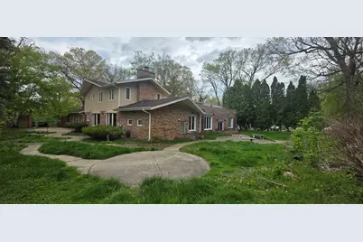 188 N Bloomingdale Road, Bloomingdale, IL 60108 - Photo 1