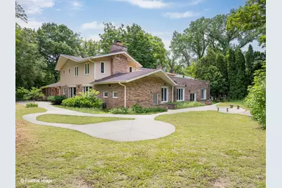 188 N Bloomingdale Road, Bloomingdale, IL 60108 - Photo 3