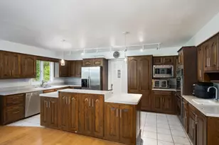 188 N Bloomingdale Rd, Bloomingdale, IL 60108 - Photo 11