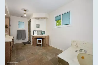 188 N Bloomingdale Road, Bloomingdale, IL 60108 - Photo 13