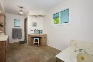 188 N Bloomingdale Rd, Bloomingdale, IL 60108 - Photo 13