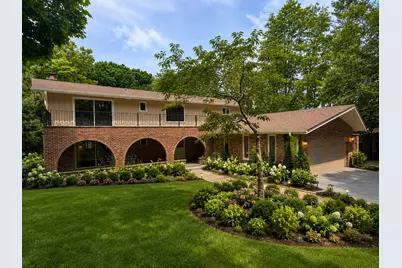 188 N Bloomingdale Road, Bloomingdale, IL 60108 - Photo 1