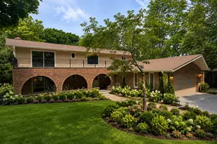 188 N Bloomingdale Rd, Bloomingdale, IL 60108 - Photo 1