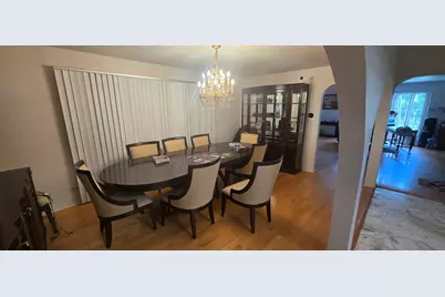 188 N Bloomingdale Road, Bloomingdale, IL 60108 - Photo 9