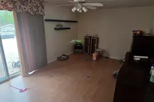 188 N Bloomingdale Rd, Bloomingdale, IL 60108 - Photo 5