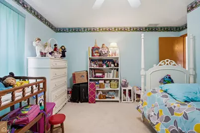 1017 Wheatland Drive, Crystal Lake, IL 60014 - Photo 21