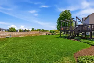 1017 Wheatland Dr, Crystal Lake, IL 60014 - Photo 33