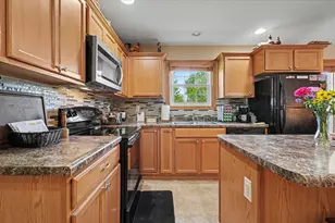 513 Douglas Dr, Gibson City, IL 60936 - Photo 13