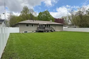 730 Kimberly Dr, Dekalb, IL 60115 - Photo 19