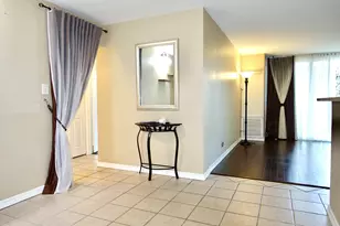 2015 S Finley Rd, Lombard, IL 60148 - Photo 9