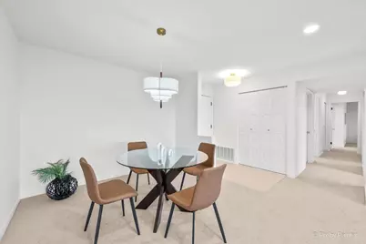 1400 N Yarmouth Place #416, Mount Prospect, IL 60056 - Photo 11