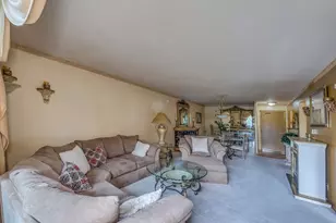 720 Wellington Ave, Elk Grove Village, IL 60007 - Photo 9
