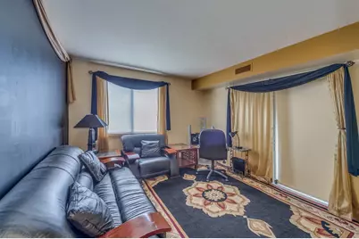 720 Wellington Avenue #307, Elk Grove Village, IL 60007 - Photo 15