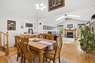 1479 Mackenzie Ln, Elgin, IL 60120 - Photo 5