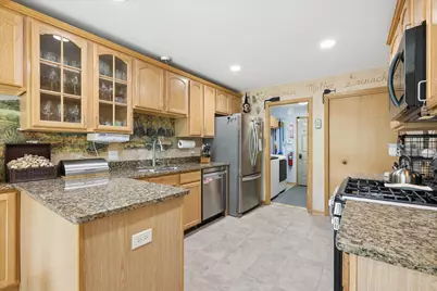 1479 Mackenzie Lane, Elgin, IL 60120 - Photo 7