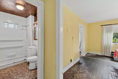 7220 N Hamilton Avenue, Chicago, IL 60645 - Photo 11